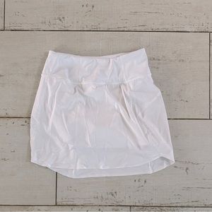 Run with it 16” skort